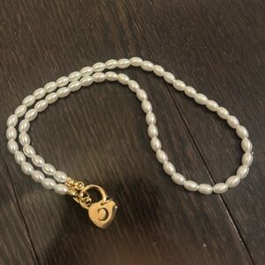 Gold plated pearls necklace